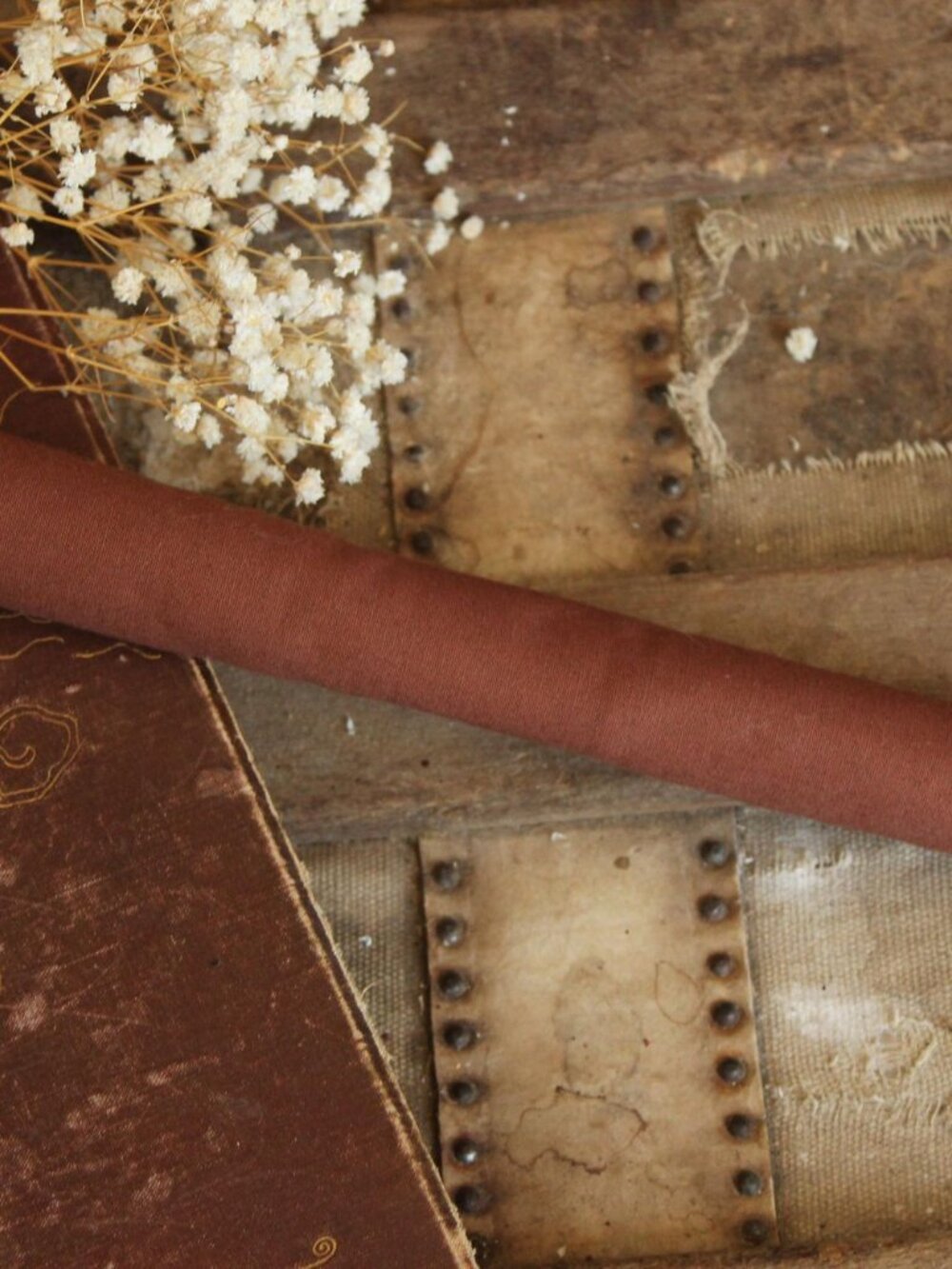 Vintage Fabric Fat Quarter, Brown Cotton Quilt Fabric Scrap, 18x22" - Picture 2 of 10